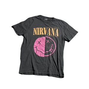 Nirvana Smiley Face Logo Graphic T‑Shirt – Size Medium